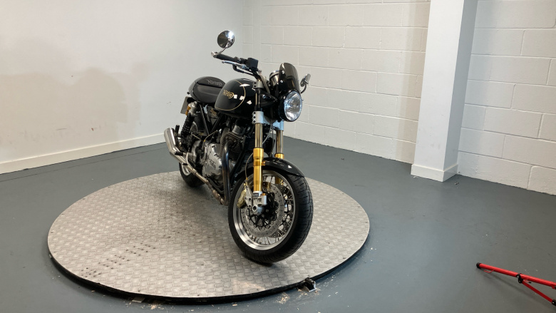 Norton Commando 961 SE